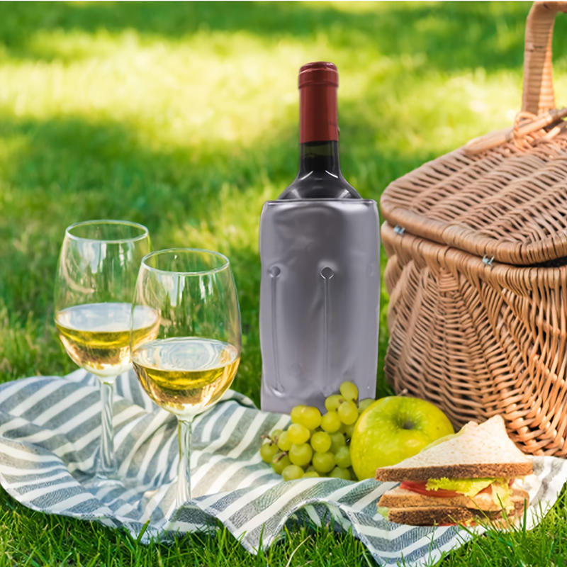 ポータブルジェルワインクーラースリーブ シャンパン・ビールボ - Wine Chiller Sleeve のレビューと価格